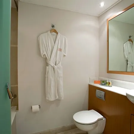 Hotel Central Hotel 3*