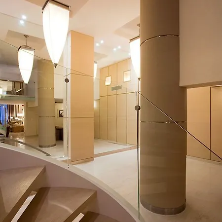 Central Hotel Hotel 3*