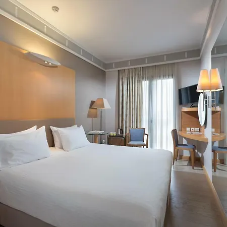 Central Hotel Hotel 3*